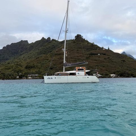 Some Tuesday at anchor under the peaks of Moorea